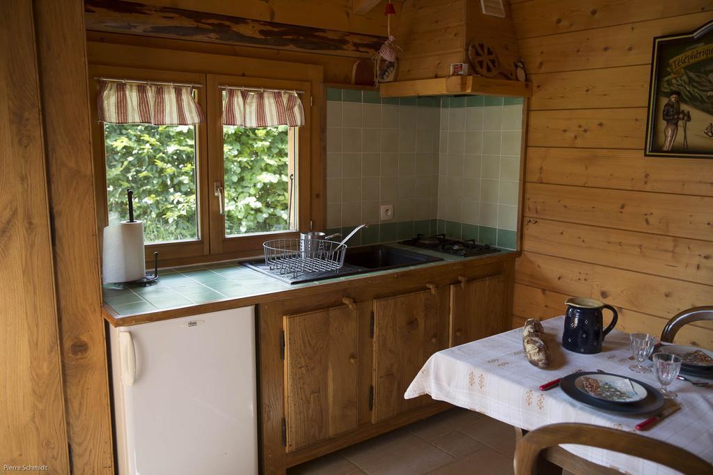 La Planque Des Marmottes Villa Servoz Room photo